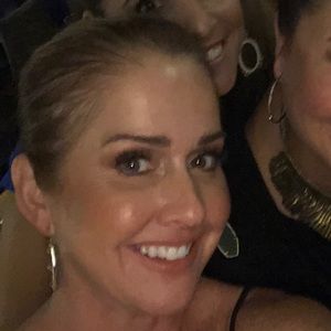 Meet your Posher, Robin